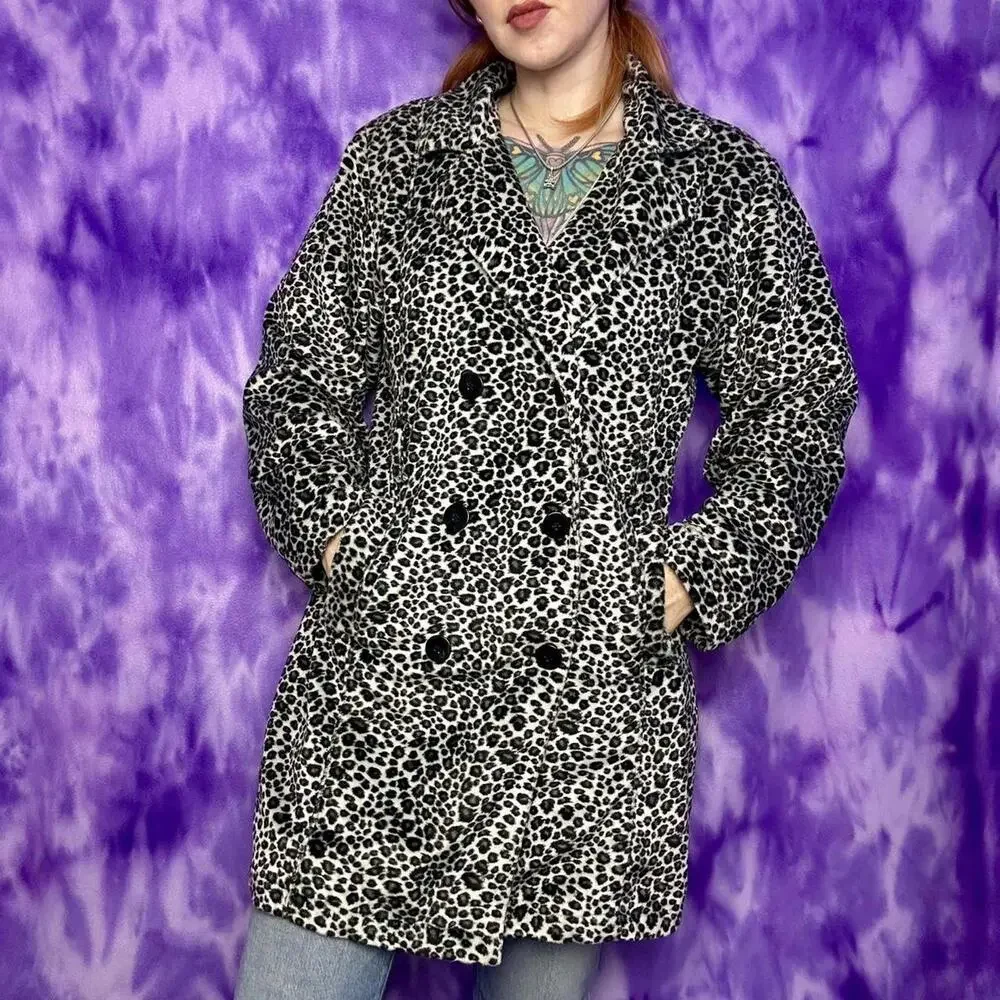 VTG y2k Leopard print grey and black furry trench coat - Picture 3 of 5